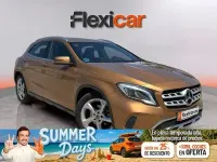Usado Mercedes GLA200 Urban 136 CV (100 kW) 2017 Amarillo SUV
