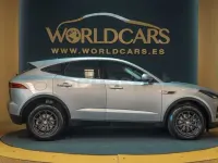Usado Jaguar E-Pace 163 CV (119 kW) 2021 Gris / plata SUV