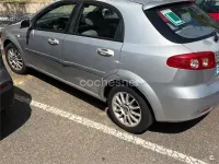 Usado Chevrolet Lacetti CDX 109 CV (80 kW) 2005 Gris / plata Berlina