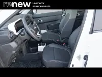 Usado Dacia Spring Extreme 47 kW (65 CV) 2025 Blanco Utilitario