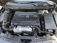 Usado Opel Insignia Excellence 140 CV (102 kW) 2014 Gris / plata Berlina