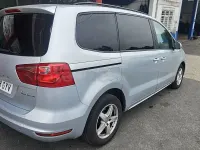 Usado Seat Alhambra Reference 140 CV (102 kW) 2010 Gris / plata Monovolumen