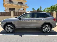 Usado Porsche Cayenne 240 CV (176 kW) 2011 Gris / plata SUV