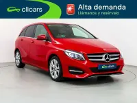 Usado Mercedes B200 156 CV (114 kW) 2018 Rojo Monovolumen