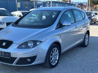 Usado Seat Altea XL Style 140 CV (102 kW) 2012 Gris / plata Monovolumen