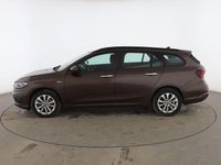Usado Fiat Tipo Easy 95 CV (69 kW) 2019 Marrón Familiar