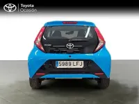 Usado Toyota Aygo X-play 72 CV (52 kW) 2020 Azul Utilitario