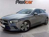 Usado Mercedes A180 116 CV (85 kW) 2018 Gris Utilitario