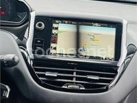 Usado Peugeot 208 Style 82 CV (60 kW) 2016 Gris / plata Utilitario