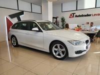 Usado BMW 318 Sport Line 143 CV (105 kW) 2013 Blanco Familiar