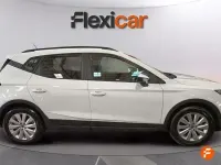 Usado Seat Arona FR 110 CV (80 kW) 2024 Blanco SUV