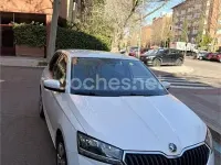 Usado Skoda Fabia Ambition 75 CV (55 kW) 2019 Blanco Utilitario