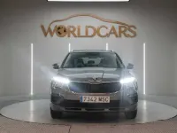 Usado Skoda Kamiq Selection 115 CV (84 kW) 2024 Gris / plata SUV
