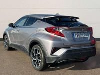 Usado Toyota C-HR Advance 122 CV (89 kW) 2019 Plateado SUV