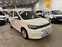Usado VW Caddy 102 CV (75 kW) 2021 Beige Monovolumen