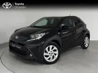 Usado Toyota Aygo X Play 72 CV (52 kW) 2024 Negro azabache SUV