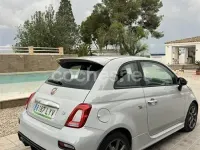Usado Abarth 595 165 CV (121 kW) 2022 Gris / plata Berlina