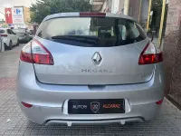 Usado Renault Mégane III GT 110 CV (80 kW) 2014 Gris / plata Berlina