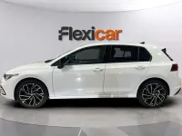 Usado VW Golf VIII 116 CV (85 kW) 2022 Blanco Berlina