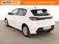 Usado Peugeot 208 Active 102 CV (75 kW) 2022 Blanco Utilitario