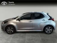 Usado Toyota Yaris Hybrid Active 116 CV (85 kW) 2024 Utilitario