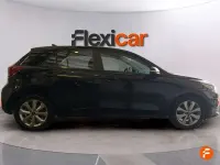 Usado Kia Rio 84 CV (61 kW) 2023 Negro Utilitario