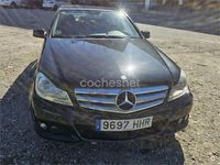 Usado Mercedes C200 Avantgarde 136 CV (100 kW) 2011 Negro Berlina