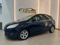 Usado Ford C-MAX Trend 115 CV (84 kW) 2012 Azul Monovolumen