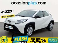 Usado Toyota Aygo Play 72 CV (52 kW) 2023 Blanco Utilitario