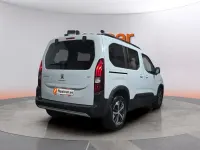 Usado Peugeot Rifter Allure 102 CV (75 kW) 2023 Blanco Monovolumen
