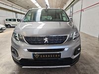 Usado Peugeot Rifter Active 100 CV (73 kW) 2021 Gris / plata Monovolumen