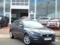 Usado Seat Leon Style 110 CV (80 kW) 2022 Gris Utilitario