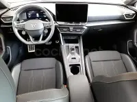 Usado Cupra Leon 150 CV (110 kW) 2025 Azul Familiar