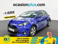 Usado Toyota Yaris Hybrid Active 116 CV (85 kW) 2024 Azul Berlina
