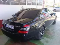 Usado Mercedes S500 387 CV (284 kW) 2006 Negro Berlina