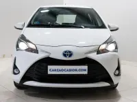 Occasion Toyota Yaris Hybrid Active 100 PK (73 kW) 2020 Wit Sedan