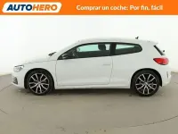 Begagnad VW Scirocco R-line BlueMotion 180 HK (132 kW) 2016 Vit Sportkupé