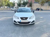 Usado Seat Ibiza 90 CV (66 kW) 2011 Blanco Berlina