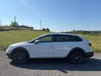 Usado Seat Leon 4Drive 184 CV (135 kW) 2015 Blanco Familiar