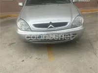 Usado Citroën Xsara 90 CV (66 kW) 2000 Gris / plata Berlina