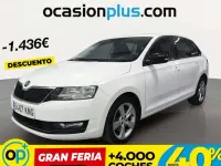Usado Skoda Rapid 125 CV (91 kW) 2018 Blanco Utilitario
