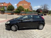 Usado Fiat Punto Easy 69 CV (50 kW) 2015 Negro Utilitario