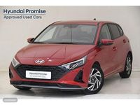 Usado Hyundai i20 84 CV (61 kW) 2024 Dragon red (perlado) Utilitario
