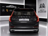 Usado Volvo XC90 Momentum 235 CV (172 kW) 2021 Gris / plata SUV