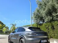Usado Porsche Cayenne 440 CV (323 kW) 2020 Gris / plata SUV