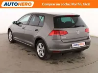 Usado VW Golf VII Advance 105 CV (77 kW) 2015 Gris Berlina