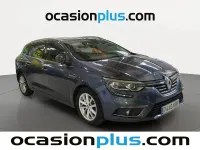 Usado Renault Mégane GrandTour Zen 130 CV (95 kW) 2017 Gris Familiar