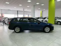 Usado VW Passat Business 122 CV (89 kW) 2021 Azul Familiar