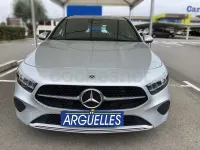 Usado Mercedes A200 163 CV (119 kW) 2023 Gris / plata Berlina