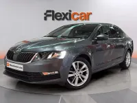 Usado Skoda Octavia Ambition 150 CV (110 kW) 2018 Gris Berlina